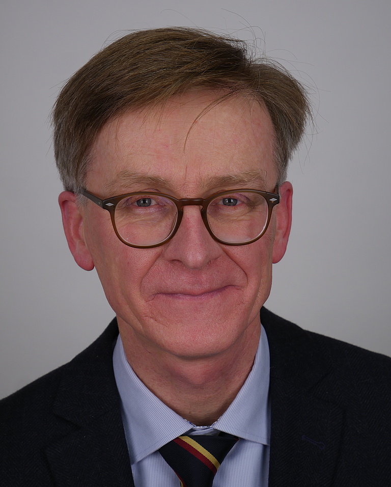 Foto Herr Prof. Schermaier 