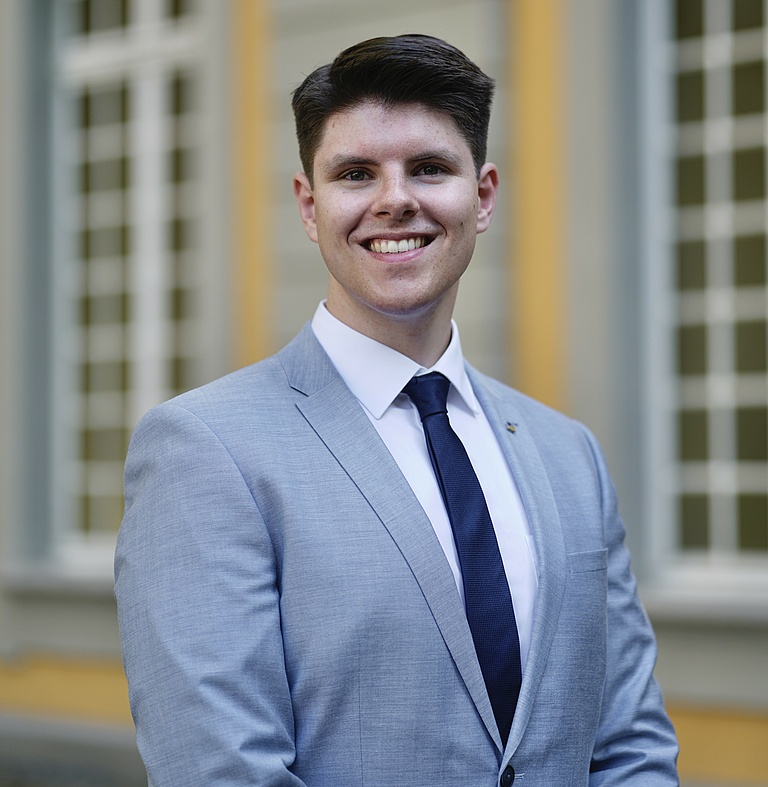 Foto_Alexander_Nobis__Coach_.jpg 