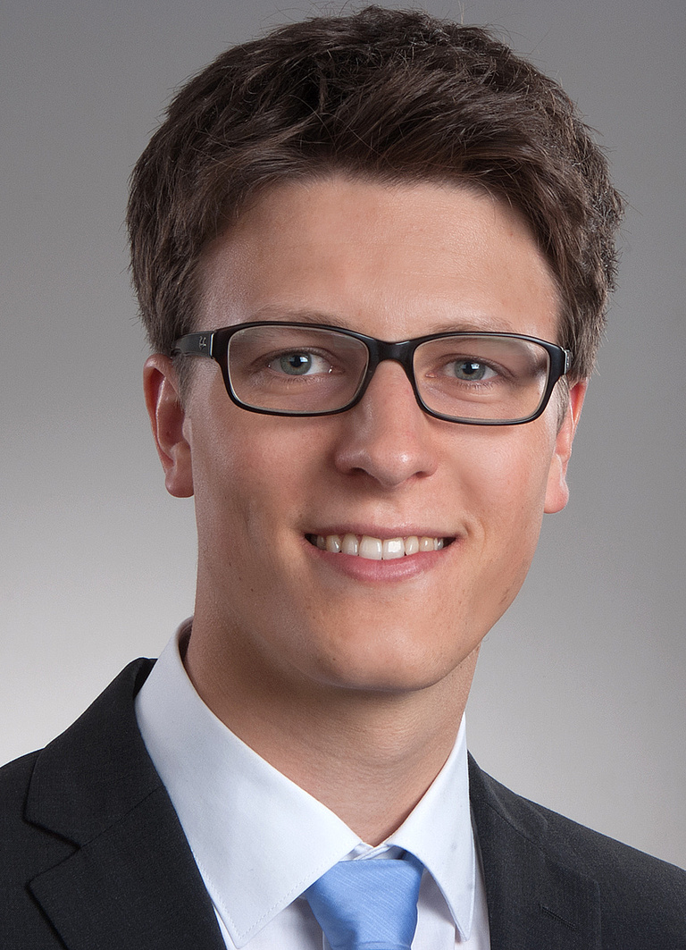 Bewerbungsfoto_PatrickBaumann.jpg