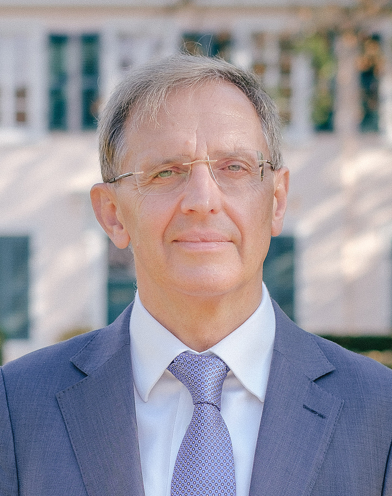 Herr Prof. Dr. Herdegen