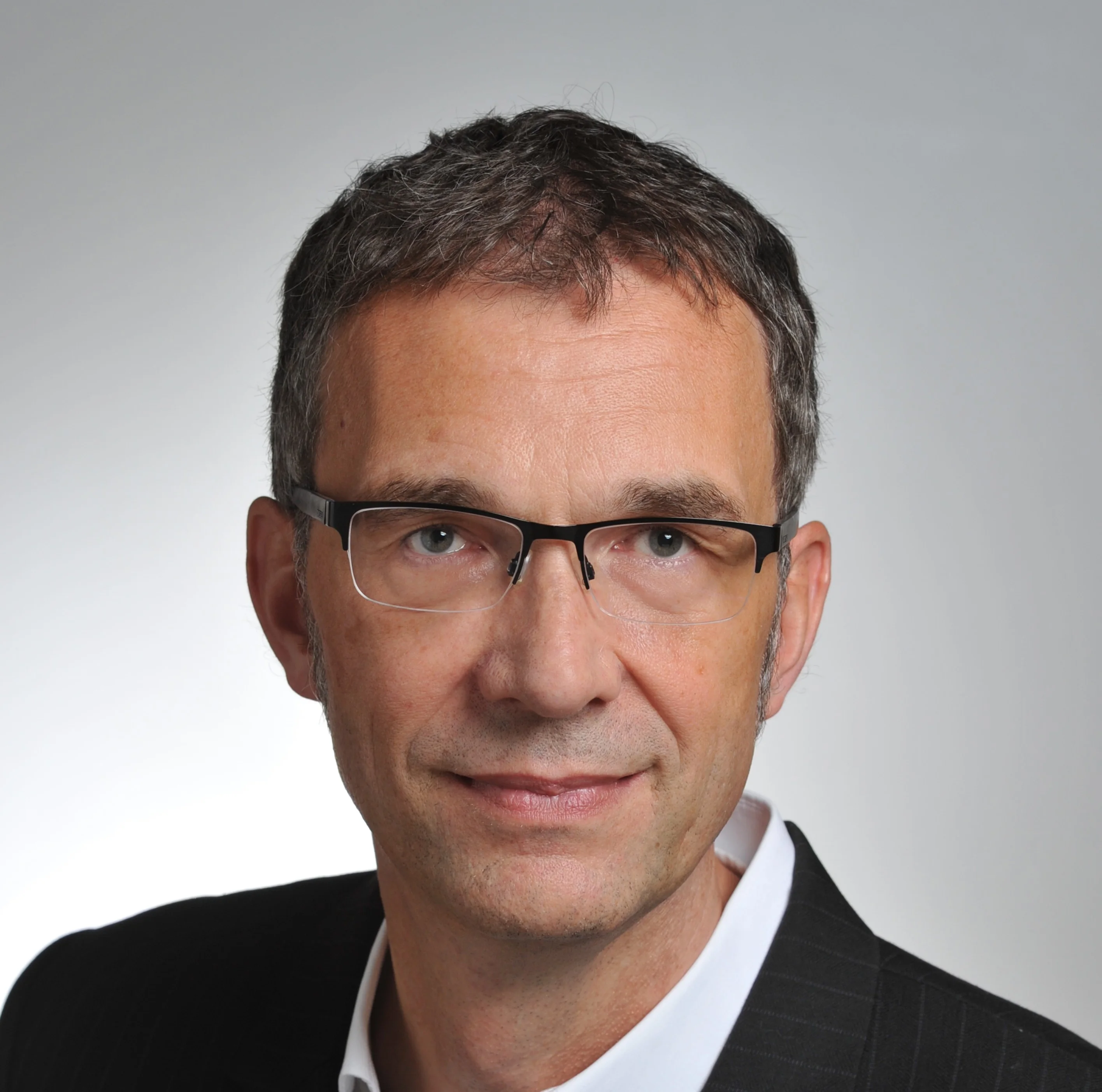 Dr.  Stefan Krätschmer NEu